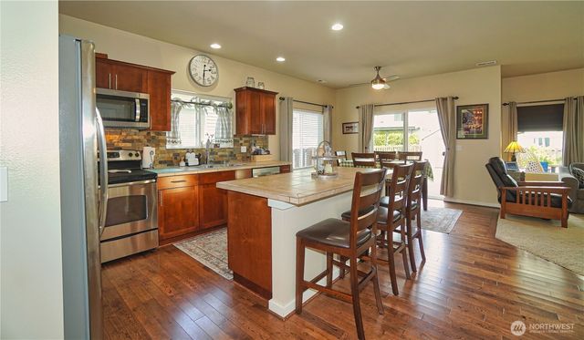 6210 Wesley Place SE, Auburn, WA 98092
