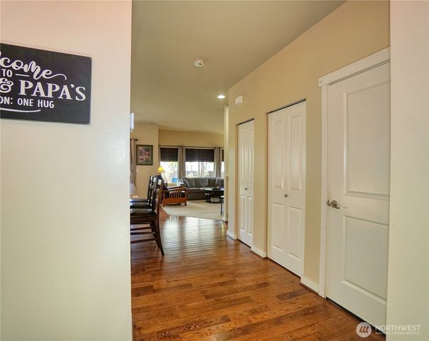 6210 Wesley Place SE, Auburn, WA 98092