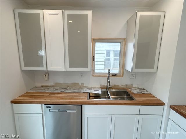 3594 Ludgate Road, Shaker Heights, OH 44120