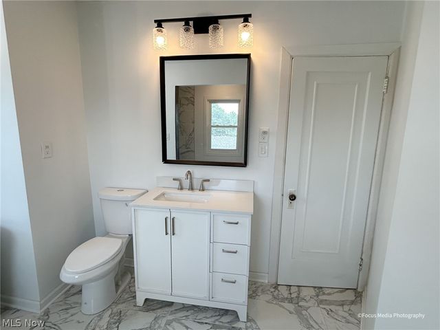3594 Ludgate Road, Shaker Heights, OH 44120