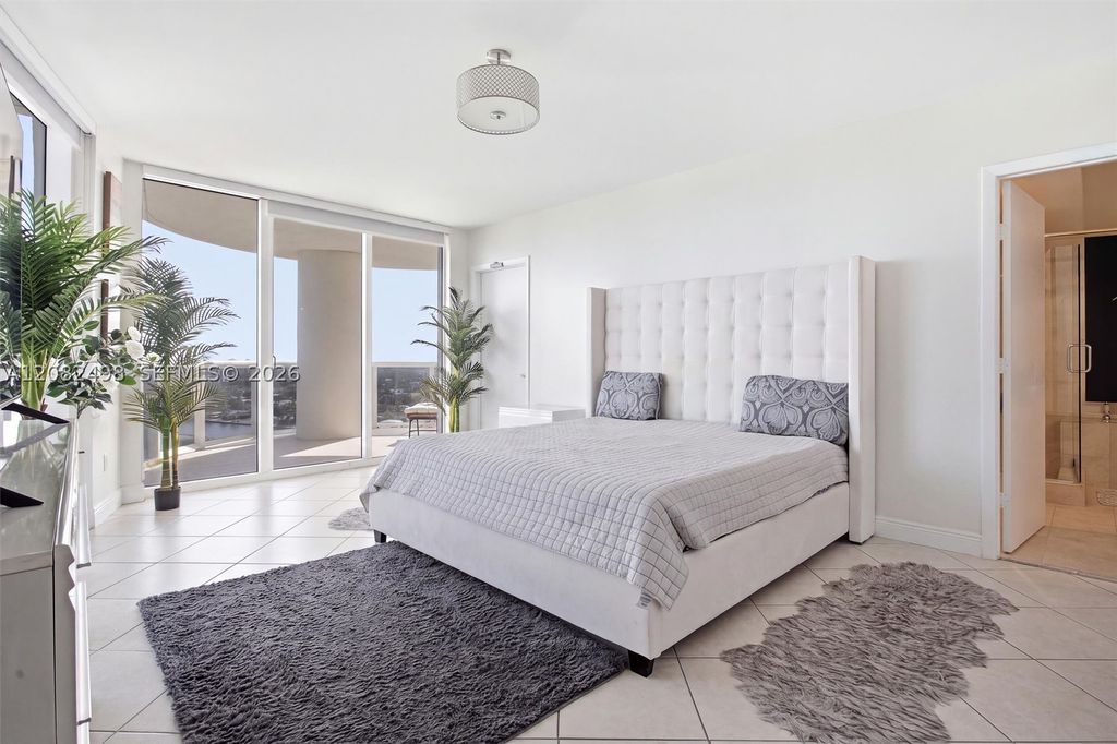 Image 12 of property listing at 1850 S Ocean Dr 2305, Hallandale Beach, FL 33009