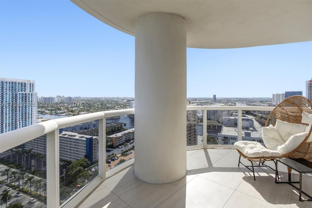 Image 18 of property listing at 1850 S Ocean Dr 2305, Hallandale Beach, FL 33009