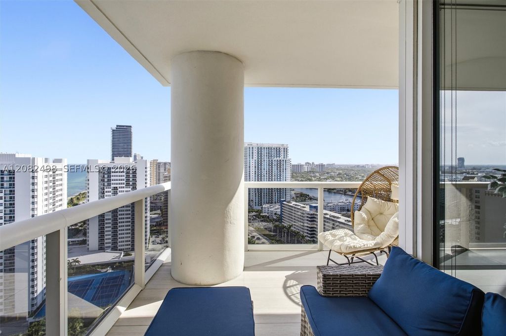 Image 8 of property listing at 1850 S Ocean Dr 2305, Hallandale Beach, FL 33009
