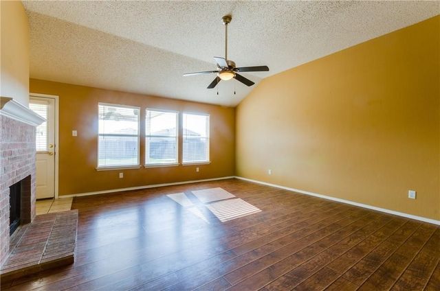 413 Ashland Drive, Wylie, TX 75098