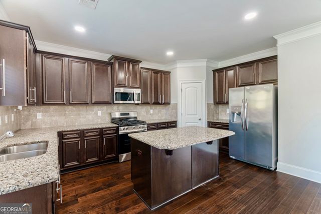 2506 Ginger Leaf Drive NE, Conyers, GA 30013