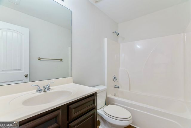 2506 Ginger Leaf Drive NE, Conyers, GA 30013