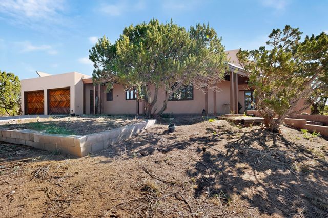 7 Verano Drive, Santa Fe, NM 87508