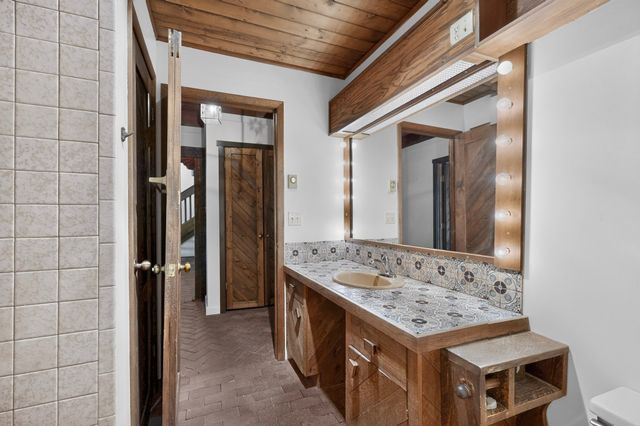 7 Verano Drive, Santa Fe, NM 87508