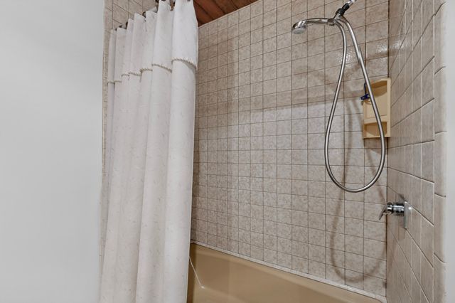 7 Verano Drive, Santa Fe, NM 87508