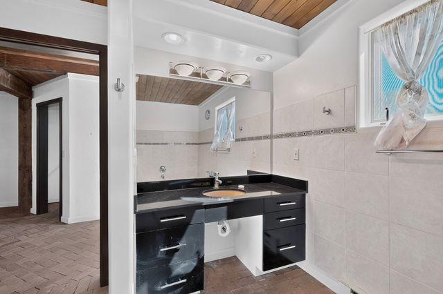 7 Verano Drive, Santa Fe, NM 87508