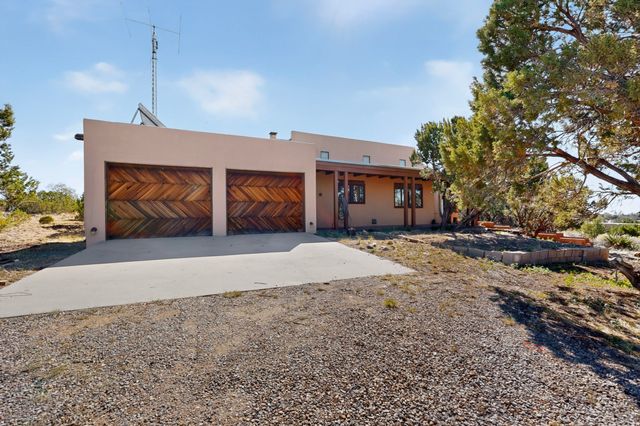 7 Verano Drive, Santa Fe, NM 87508