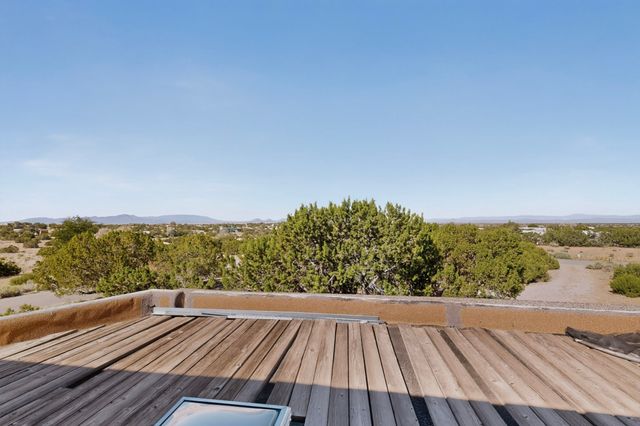 7 Verano Drive, Santa Fe, NM 87508