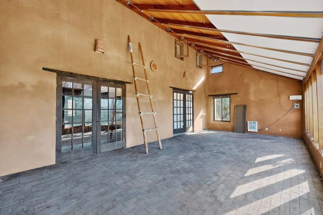 7 Verano Drive, Santa Fe, NM 87508