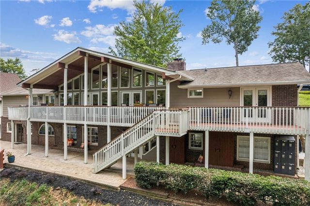 2105 Kemp Drive, Cumming, GA 30041
