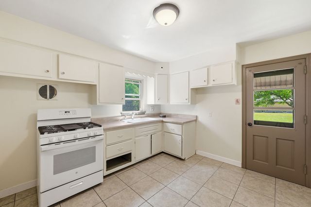 215 Twin Oaks DRIVE, Pine Twp, PA 15090
