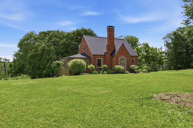215 Twin Oaks DRIVE, Pine Twp, PA 15090