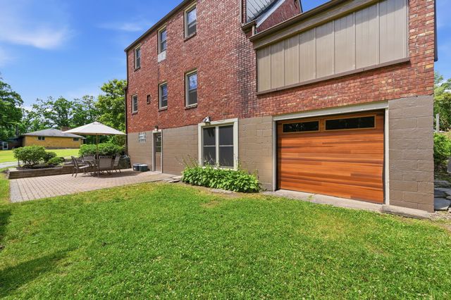 215 Twin Oaks DRIVE, Pine Twp, PA 15090