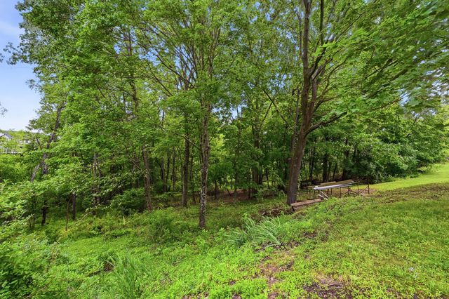 215 Twin Oaks DRIVE, Pine Twp, PA 15090