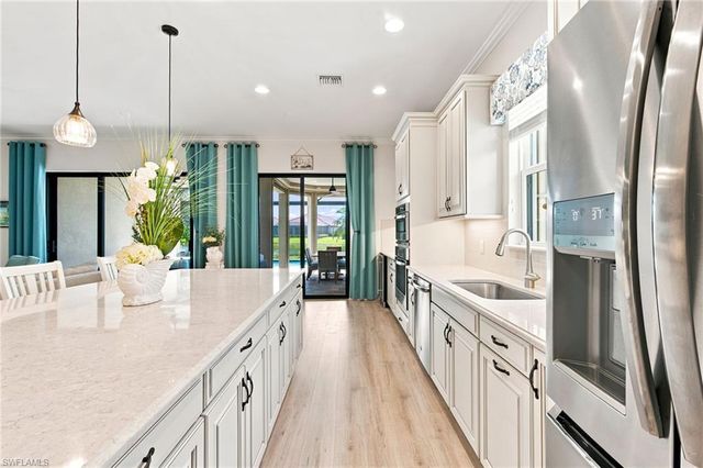 8386 Viale CIR, Naples, FL 34114