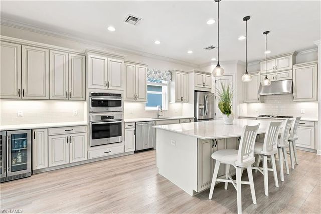 8386 Viale CIR, Naples, FL 34114