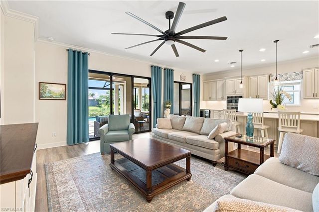 8386 Viale CIR, Naples, FL 34114