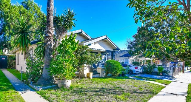 1710 Freeman Ave, Long Beach, CA 90804