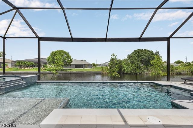 337 SW 31st AVE, Cape Coral, FL 33991