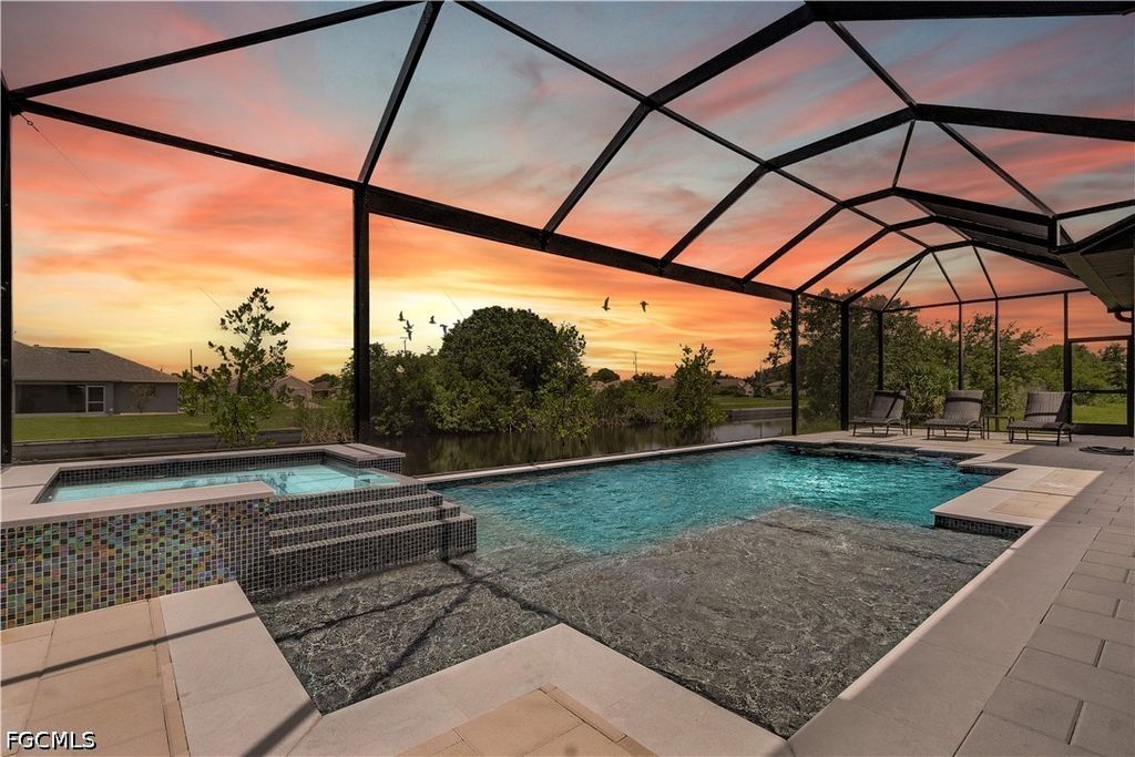 337 SW 31st AVE, Cape Coral, FL 33991