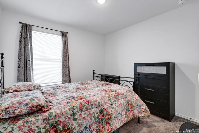 9015 LUNAR CV, San Antonio, TX 78252
