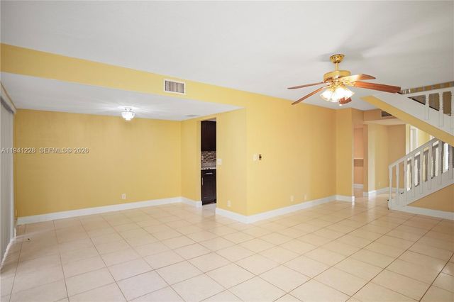 8011 NW 27th Pl, Sunrise, FL 33322