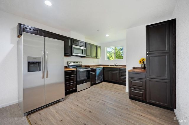 14783-14785 Armstrong Woods Rd, Guerneville, CA 95446