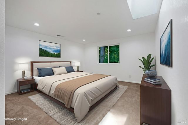 14783-14785 Armstrong Woods Rd, Guerneville, CA 95446