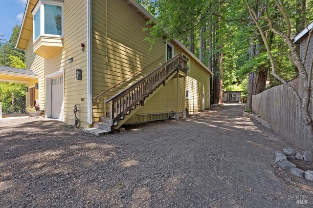 14783-14785 Armstrong Woods Rd, Guerneville, CA 95446