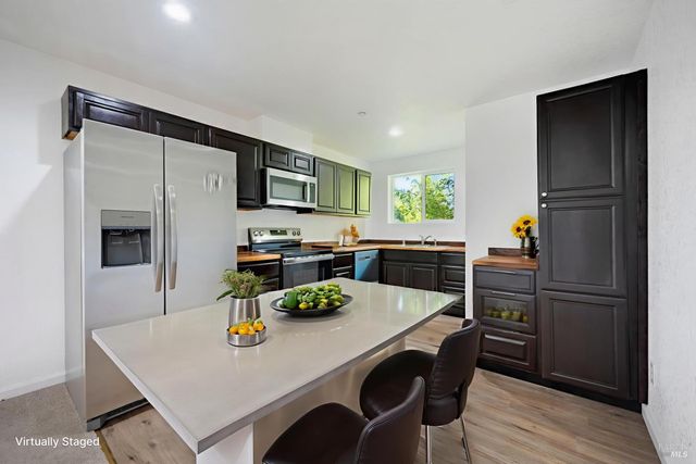 14783-14785 Armstrong Woods Rd, Guerneville, CA 95446