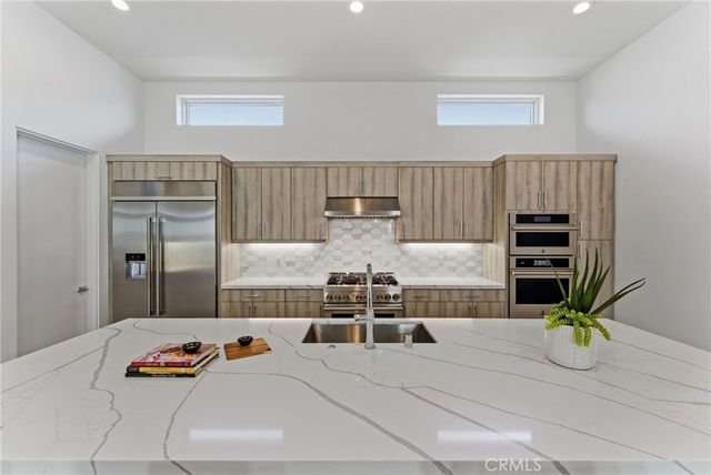 1403 Celadon Street, Palm Springs, CA 92262