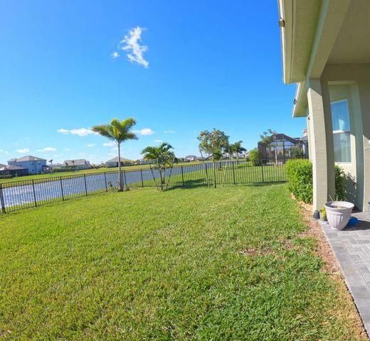 15557 Goldfinch Circle, Westlake, FL 33470