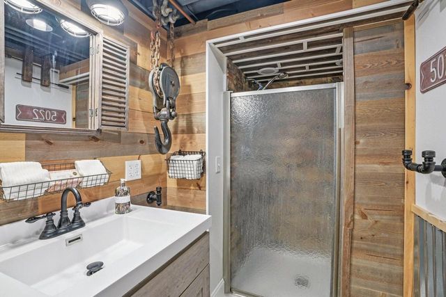 2131 Sunkist AVENUE, Waukesha, WI 53188