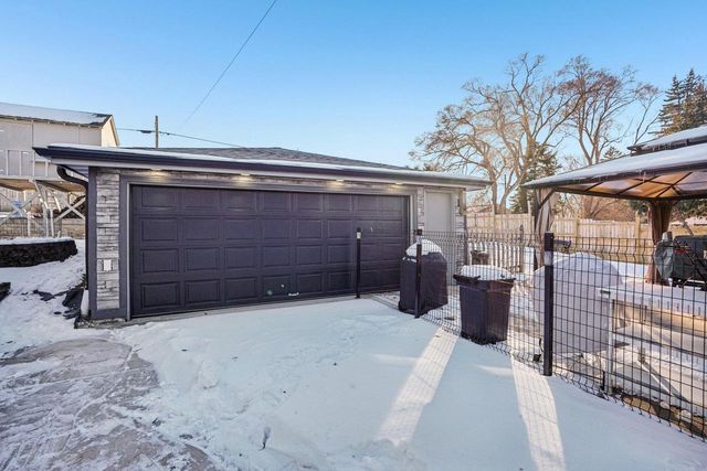 2131 Sunkist AVENUE, Waukesha, WI 53188