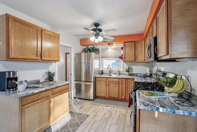 2131 Sunkist AVENUE, Waukesha, WI 53188