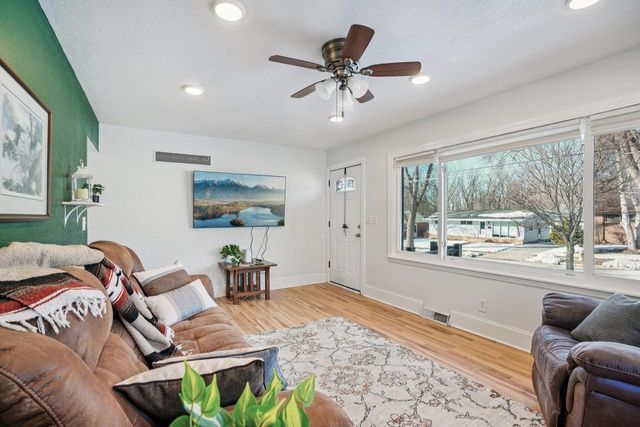 2131 Sunkist AVENUE, Waukesha, WI 53188