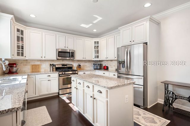 5 Olde Station Pl, Bluffton, SC 29910