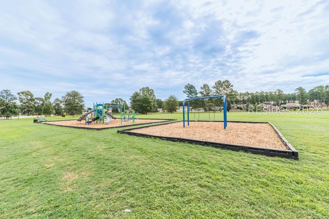 5 Olde Station Pl, Bluffton, SC 29910