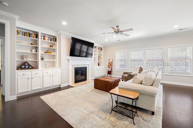 5 Olde Station Pl, Bluffton, SC 29910