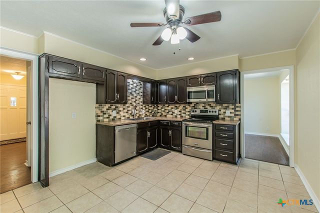 4501 Stagecoach Trail, Temple, TX 76502