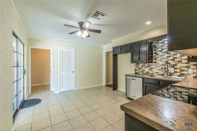 4501 Stagecoach Trail, Temple, TX 76502