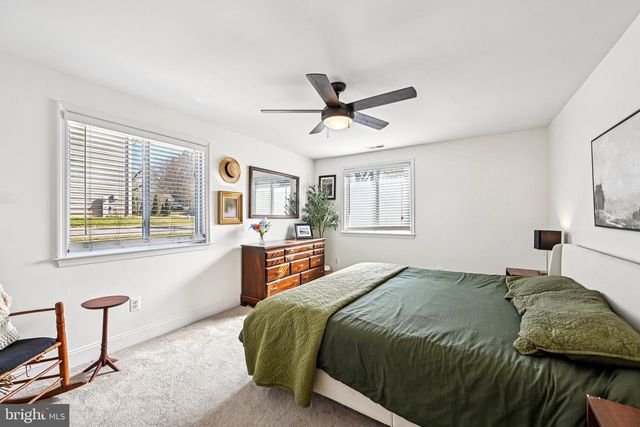 1516 CHERRY AVE, Sykesville, MD 21784