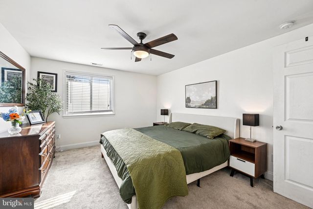 1516 CHERRY AVE, Sykesville, MD 21784