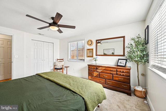 1516 CHERRY AVE, Sykesville, MD 21784