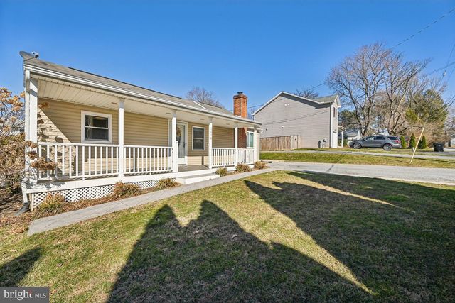 1516 CHERRY AVE, Sykesville, MD 21784