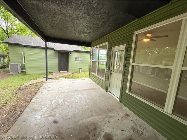 1111 Baldwin Street, Van Buren, AR 72956